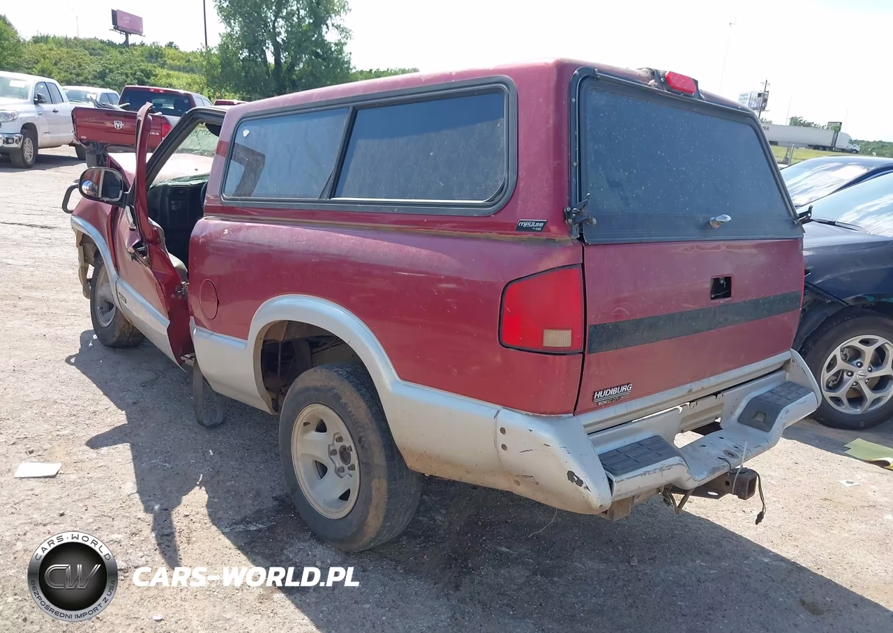 1994 Chevrolet S Truck S10 VIN:1GCCS1441R8188424 - 3