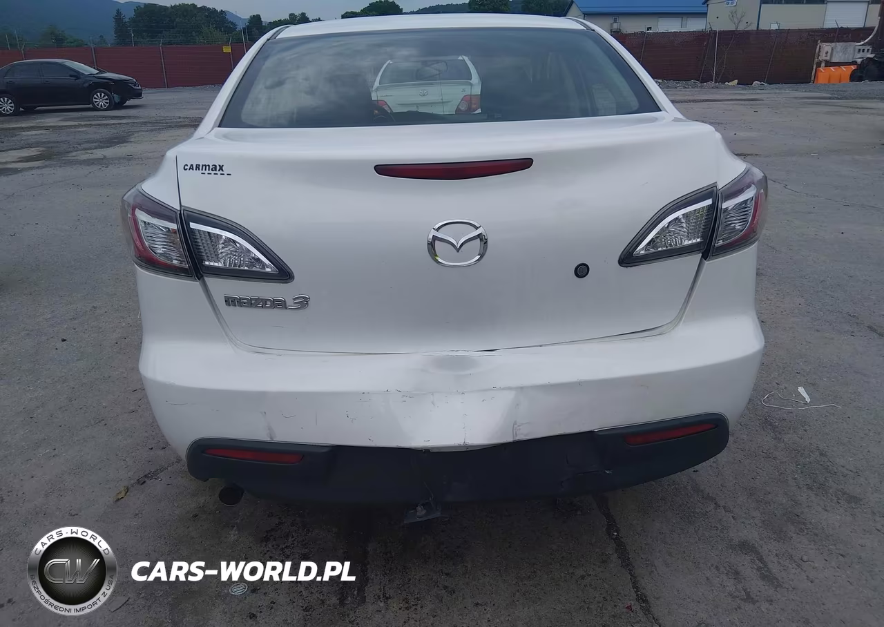 2011 Mazda Mazda3 I Sport VIN:JM1BL1UGXB1476427 - 6