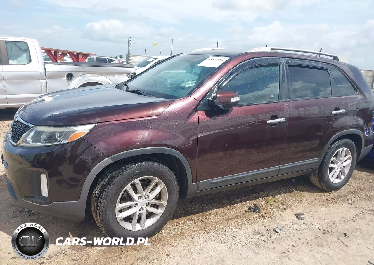 2015 Kia Sorento Lx VIN:5XYKT4A62FG658917 - 2
