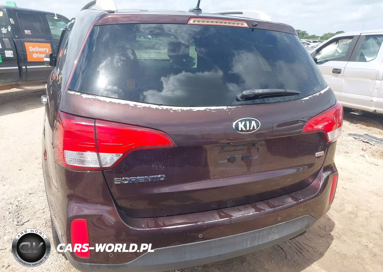 2015 Kia Sorento Lx VIN:5XYKT4A62FG658917 - 6