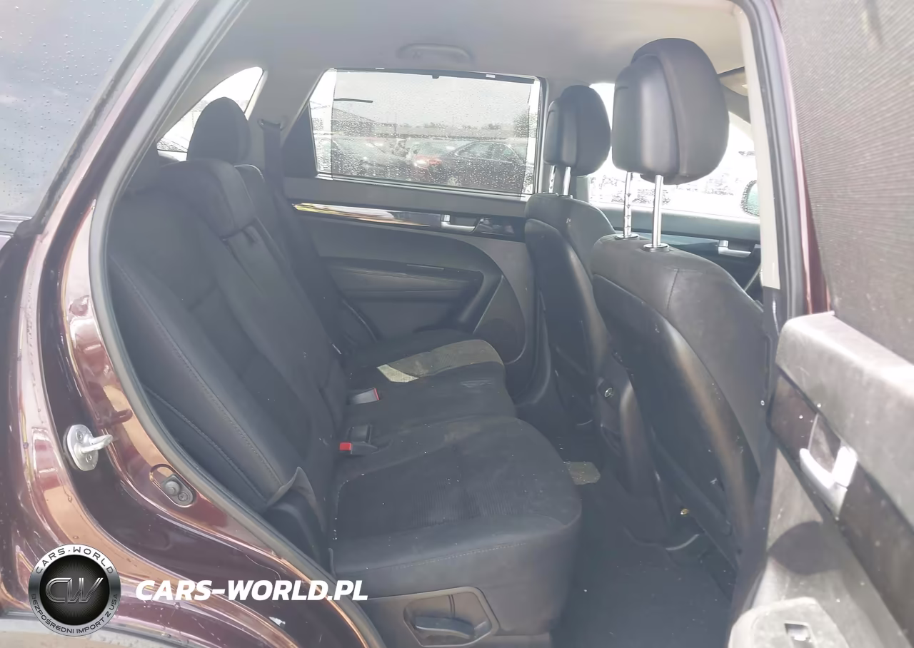 2015 Kia Sorento Lx VIN:5XYKT4A62FG658917 - 8