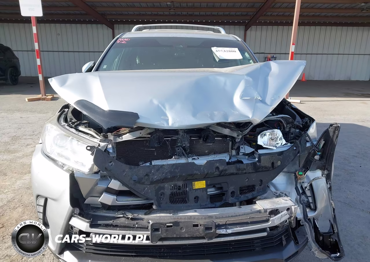 2019 Toyota Highlander Le VIN:5TDBZRFH3KS701437 - 12