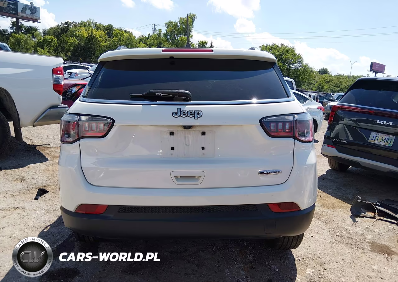 2018 Jeep Compass Sun And Wheel Fwd VIN:3C4NJCBBXJT494567 - 17