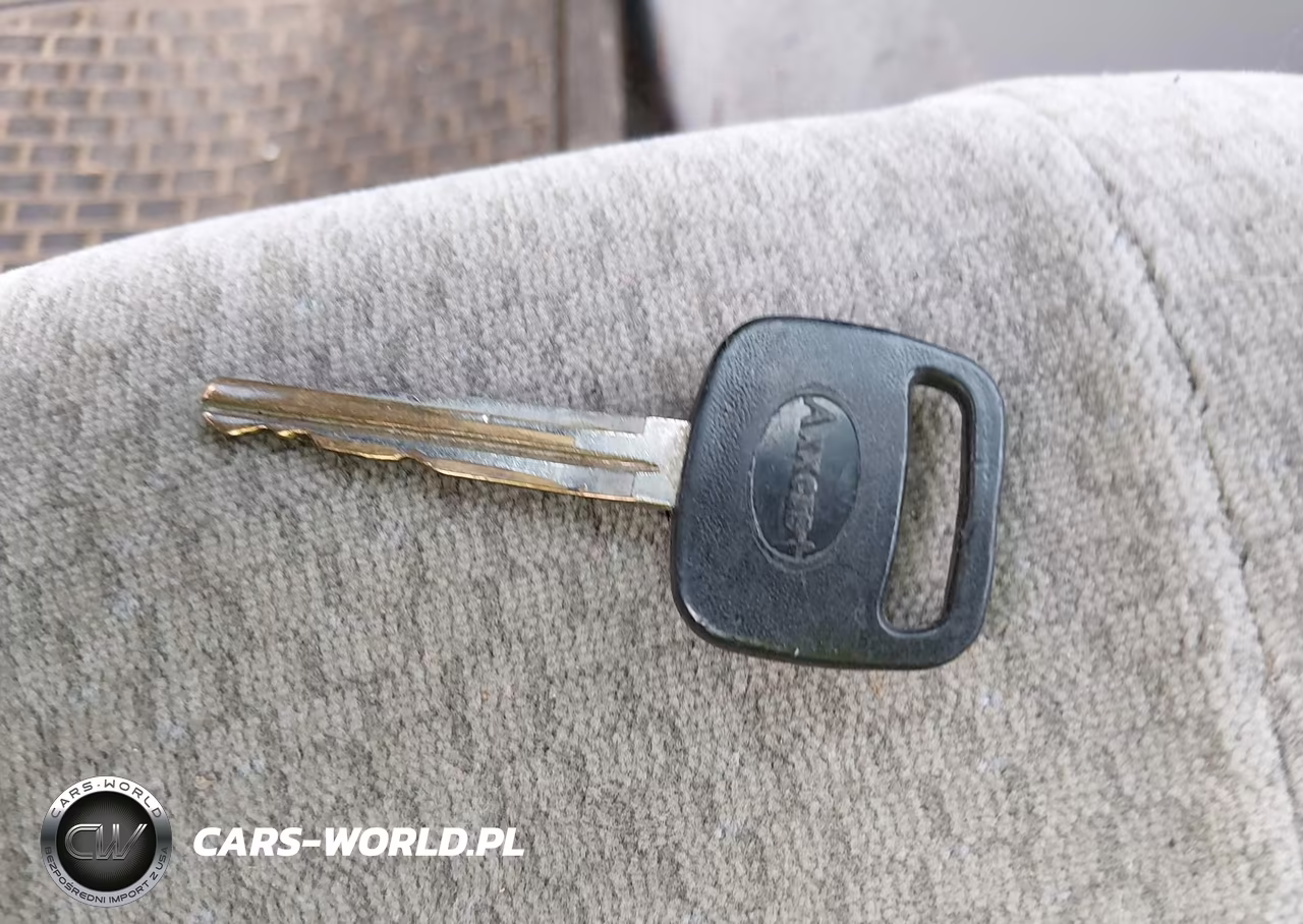 2003 Toyota Corolla Le VIN:2T1BR32EX3C165542 - 11