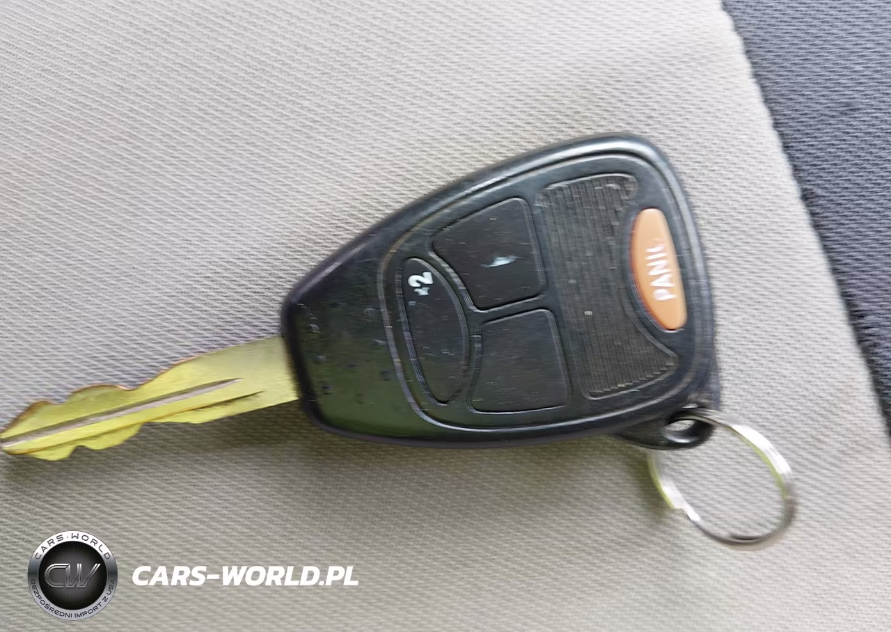 2007 Jeep Liberty Sport VIN:1J4GL48K27W710215 - 11