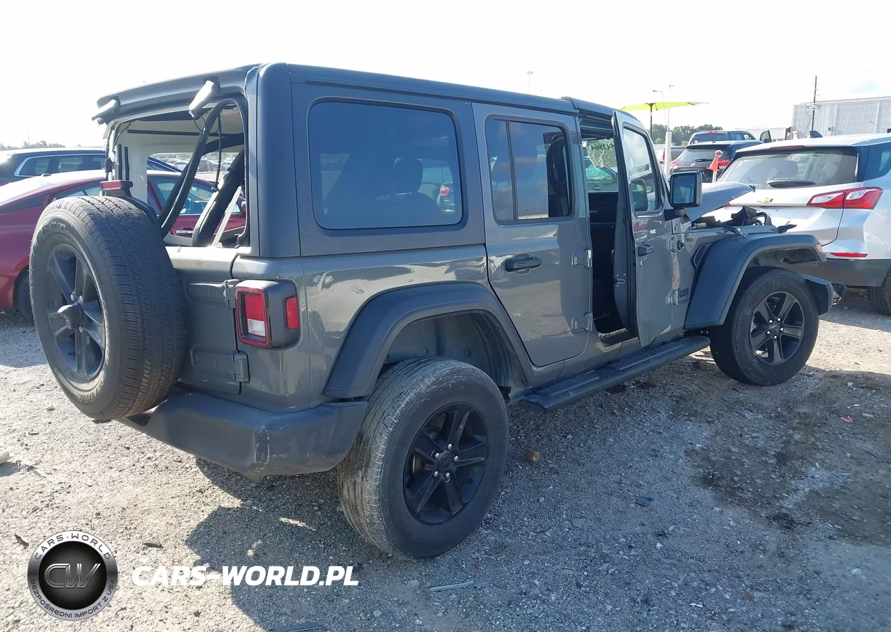 2020 Jeep Wrangler Unlimited Sport Altitude 4X4 VIN:1C4HJXDN8LW145352 - 4