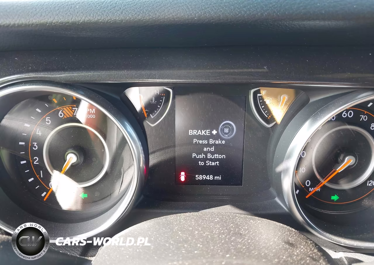 2020 Jeep Wrangler Unlimited Sport Altitude 4X4 VIN:1C4HJXDN8LW145352 - 7