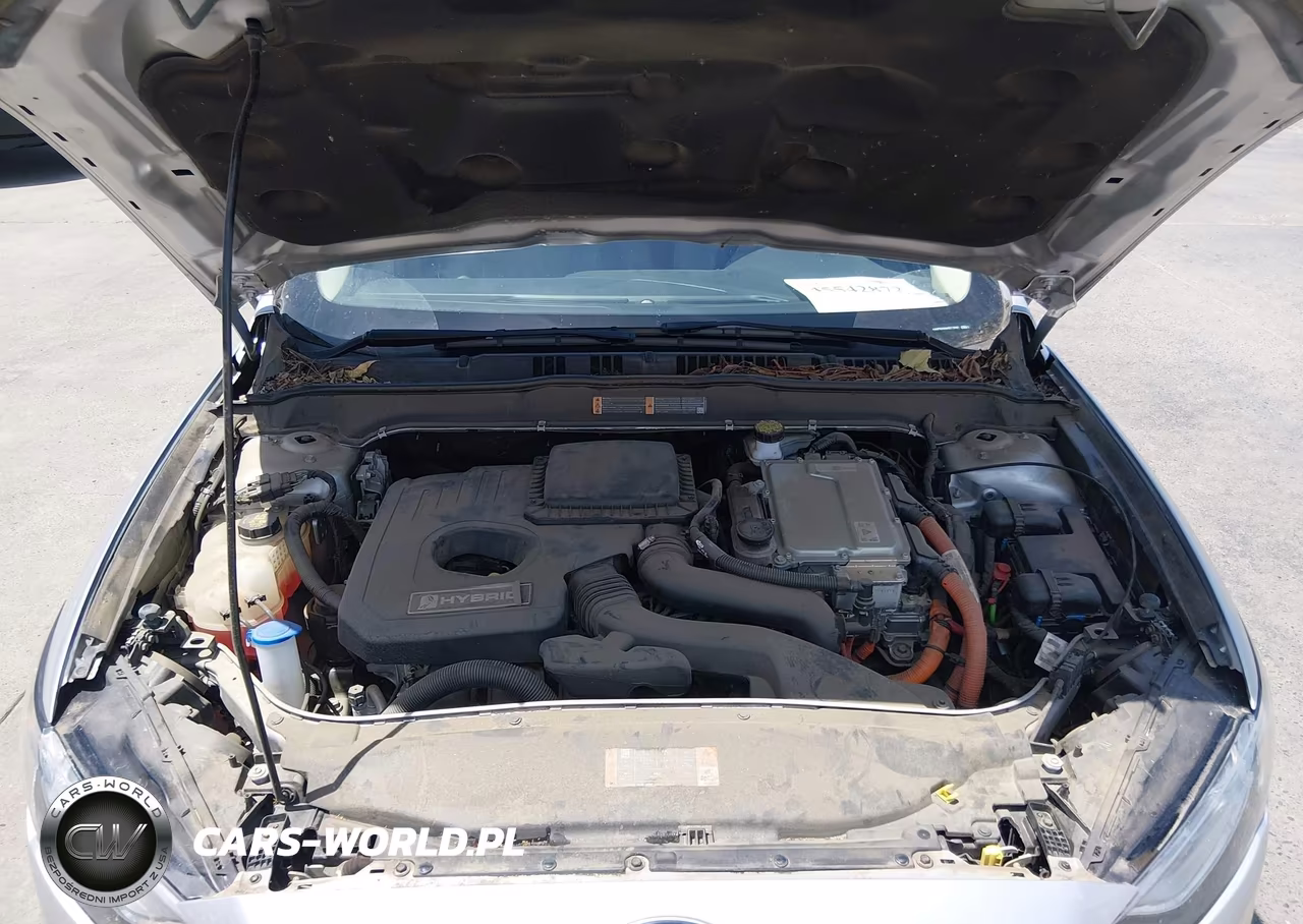 2018 Ford Fusion Hybrid S VIN:3FA6P0UU6JR271543 - 10