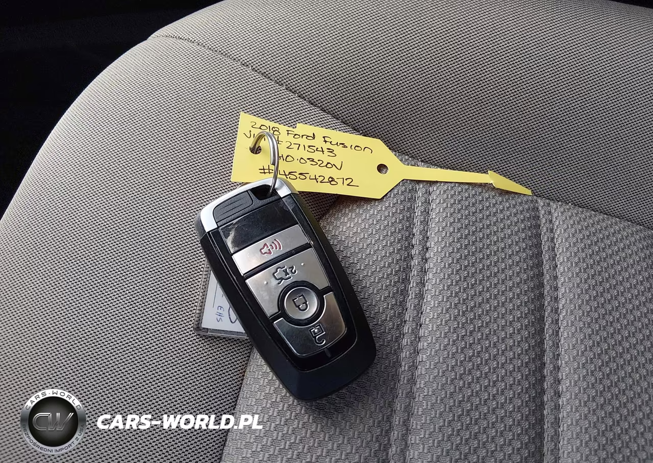2018 Ford Fusion Hybrid S VIN:3FA6P0UU6JR271543 - 11