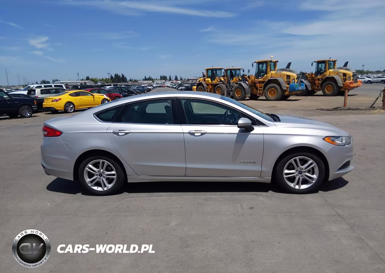 2018 Ford Fusion Hybrid S VIN:3FA6P0UU6JR271543 - 13