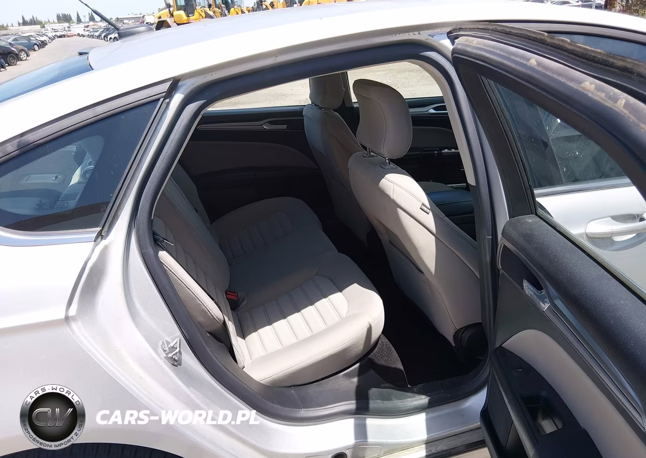 2018 Ford Fusion Hybrid S VIN:3FA6P0UU6JR271543 - 8