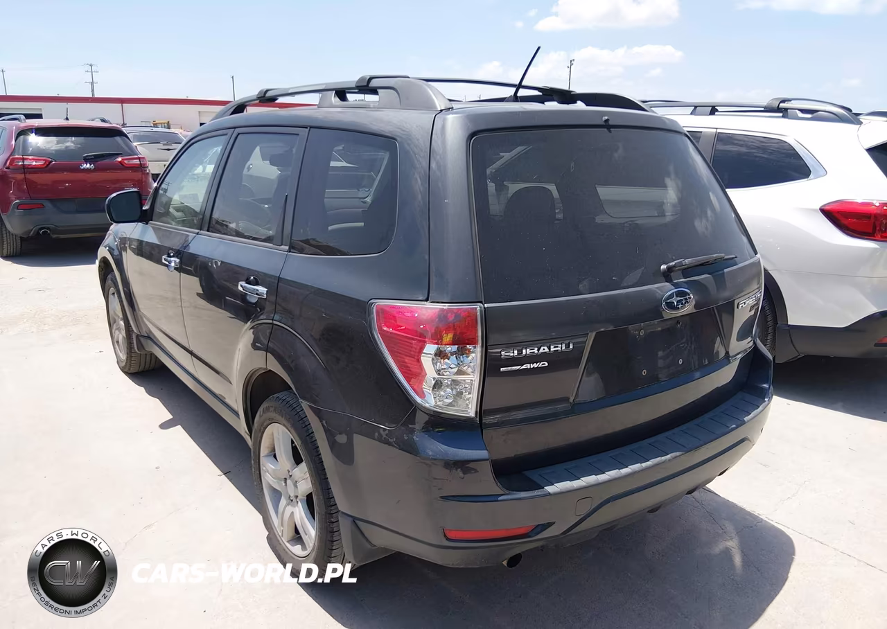 2010 Subaru Forester 2.5X Premium VIN:JF2SH6CC2AH710063 - 3