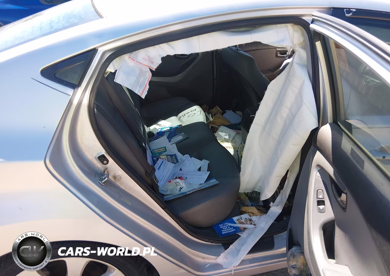 2013 Hyundai Elantra Limited VIN:KMHDH4AE2DU746696 - 8