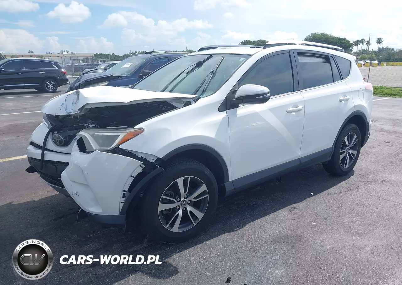 2018 Toyota Rav4 Xle VIN:JTMWFREV7JJ200757 - 2