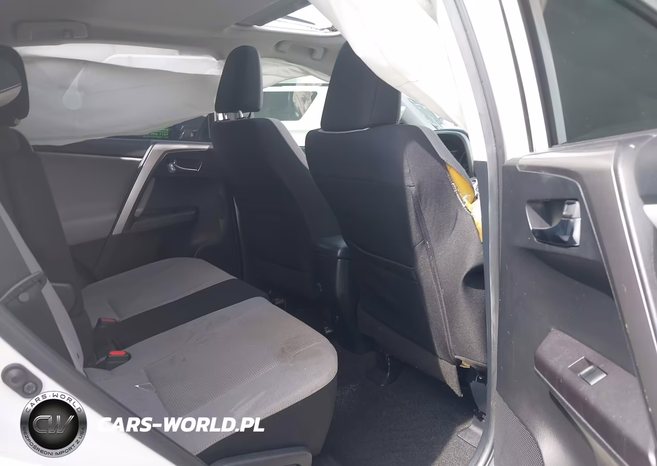 2018 Toyota Rav4 Xle VIN:JTMWFREV7JJ200757 - 8