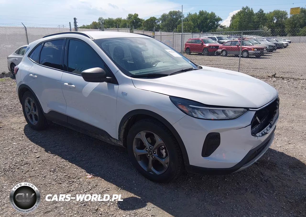 2025 Ford Escape St-Line – zdjęcie 1 z 16