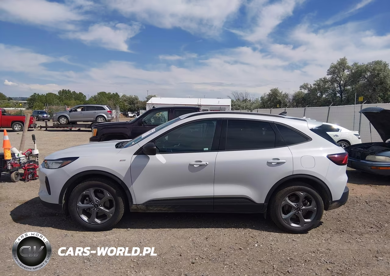 2025 Ford Escape St-Line VIN:1FMCU0MN3SUA10617 - 14