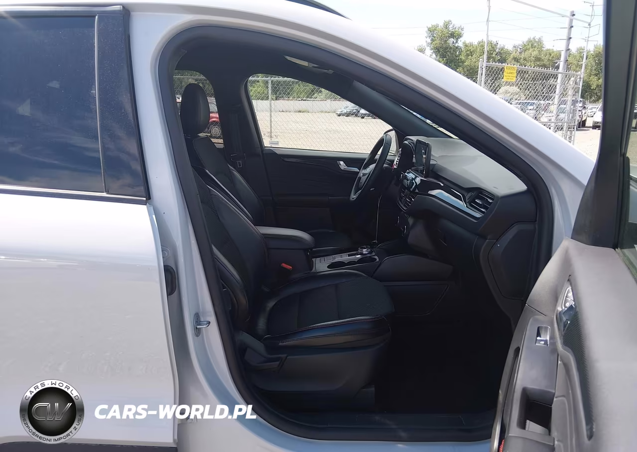 2025 Ford Escape St-Line VIN:1FMCU0MN3SUA10617 - 5