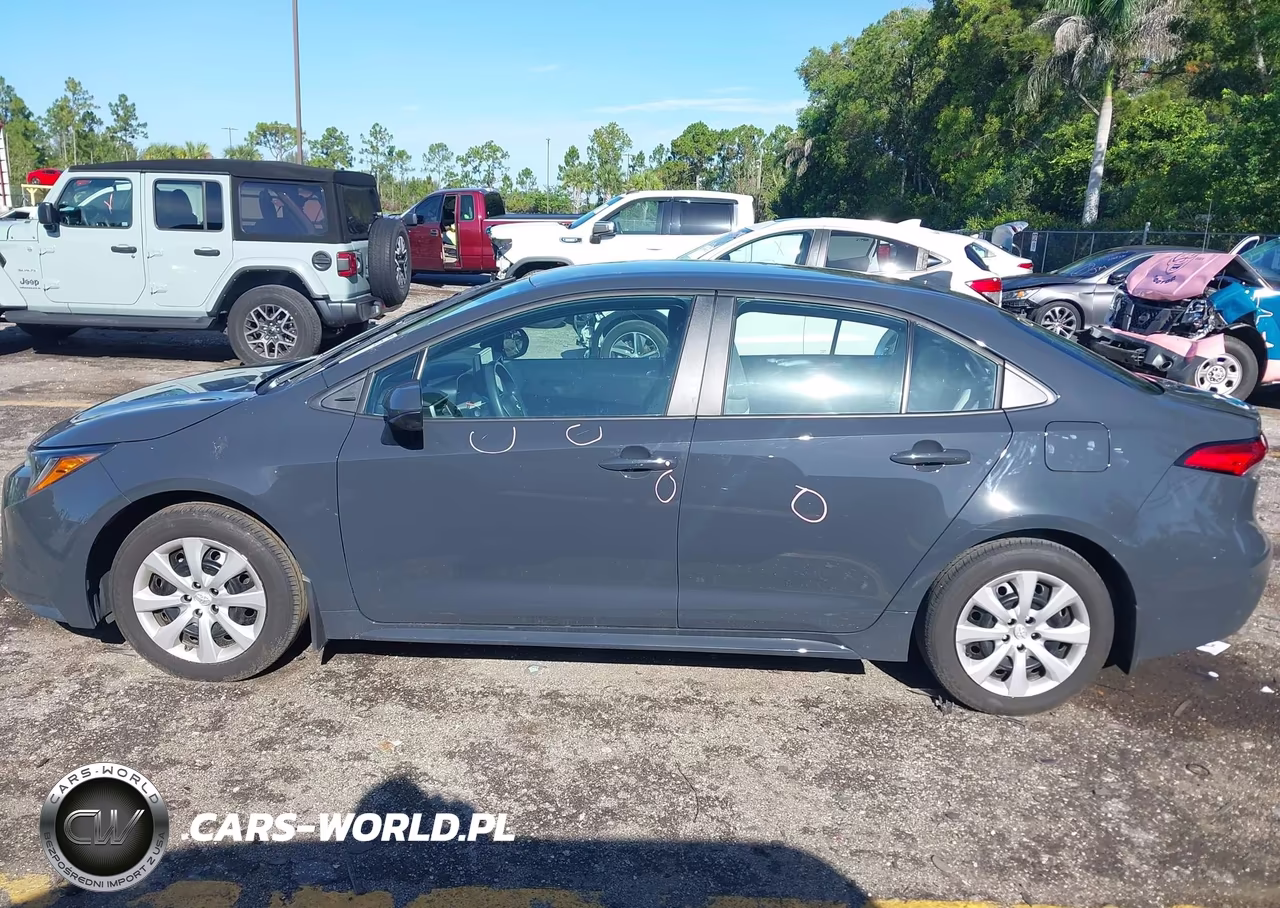 2025 Toyota Corolla Le VIN:5YFB4MDE7SP253626 - 14