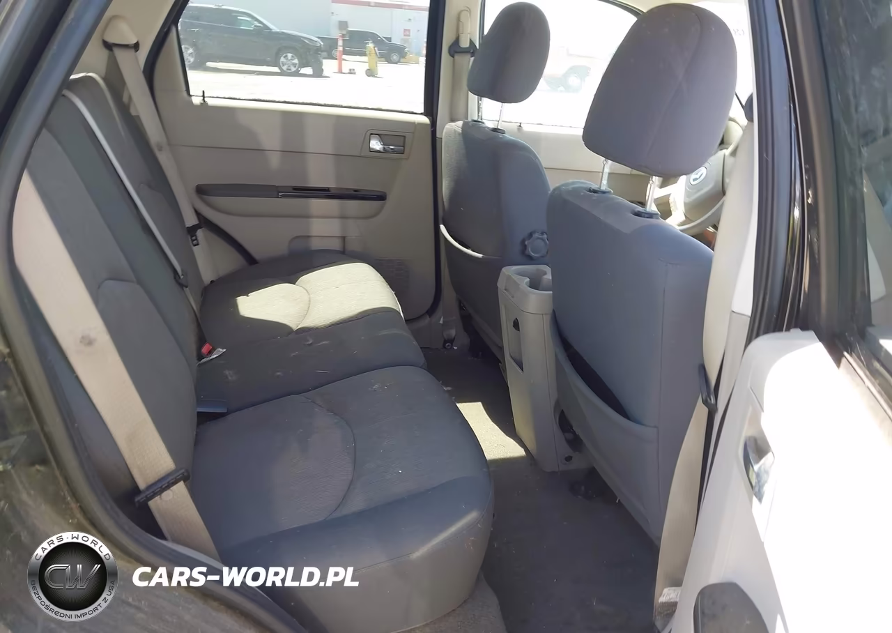 2008 Mazda Tribute I Touring VIN:4F2CZ02Z98KM12593 - 8