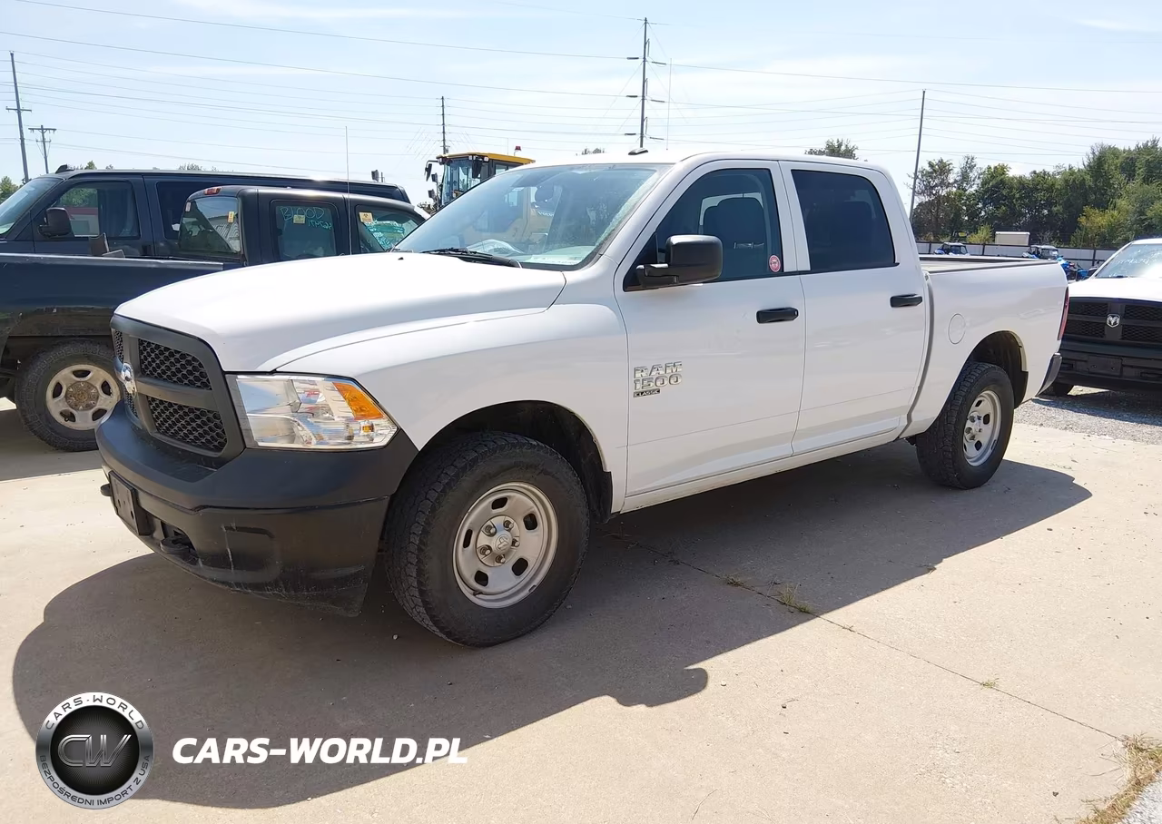 2019 Ram 1500 Classic VIN:3C6RR7KG6KG567285 - 2