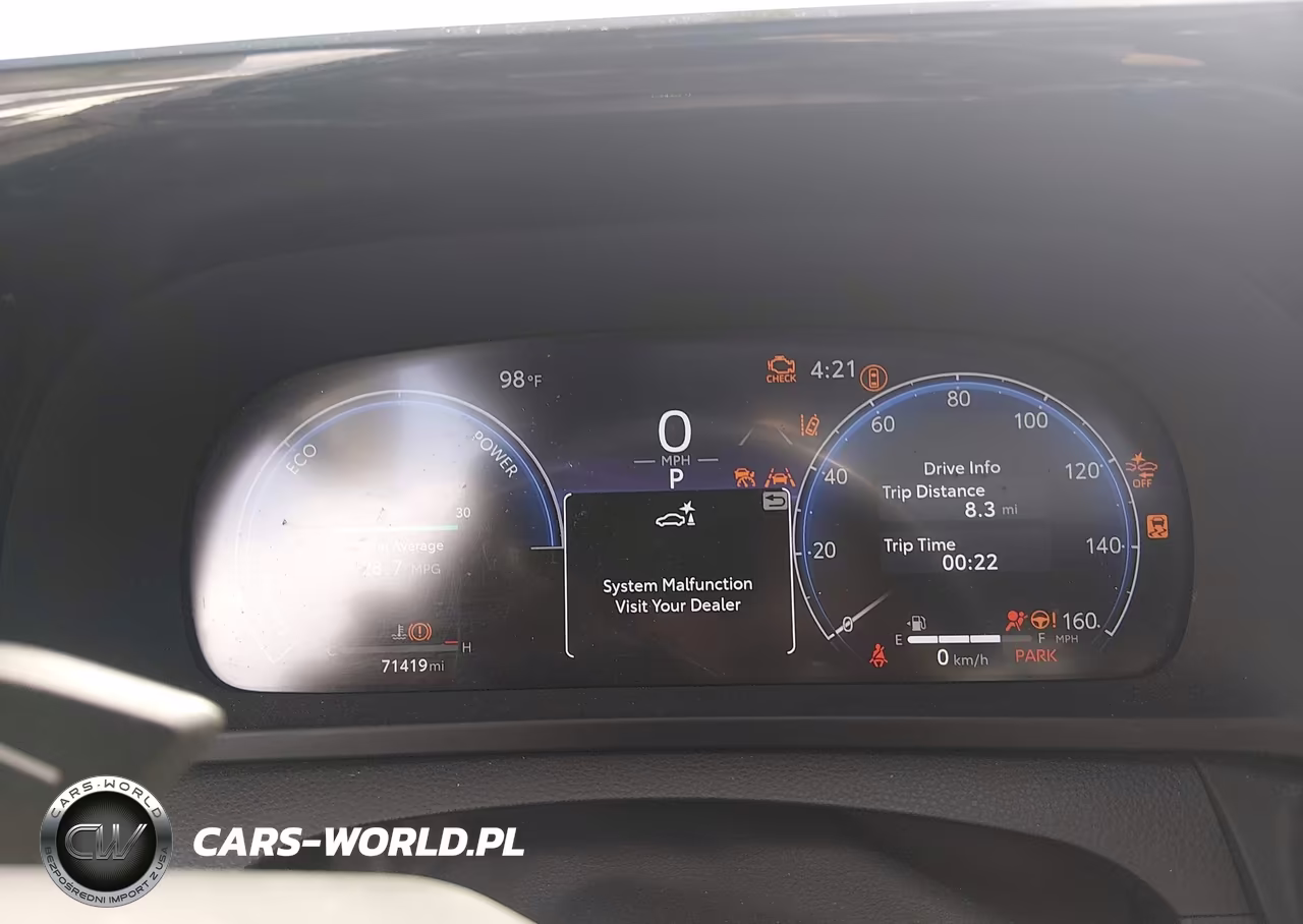 2023 Toyota Crown Platinum VIN:JTDAFAAF6P3000542 - 7