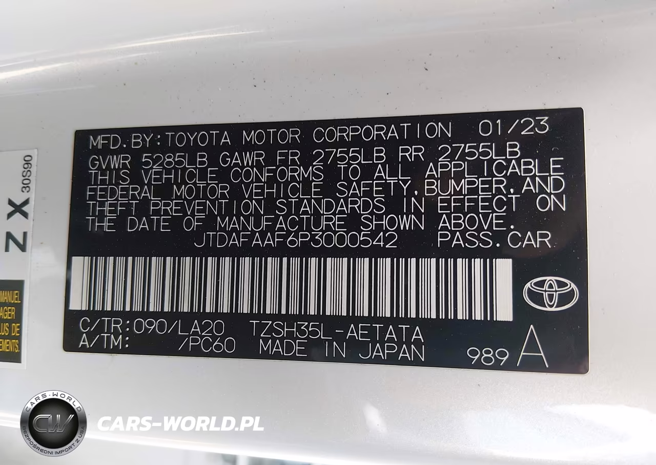 2023 Toyota Crown Platinum VIN:JTDAFAAF6P3000542 - 9