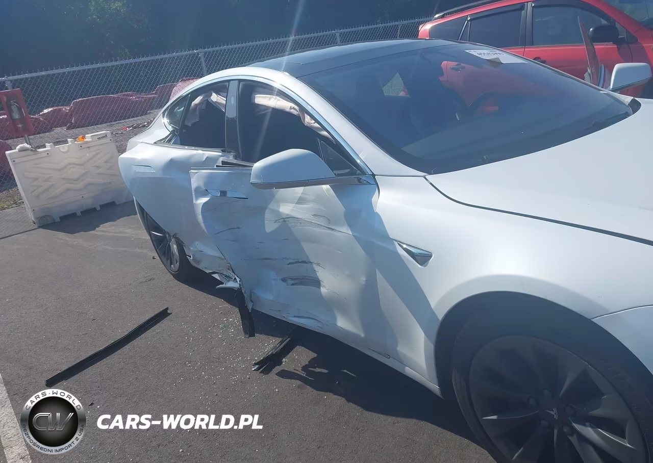 2018 Tesla Model S 100D-75D-P100D VIN:5YJSA1E21JF277409 - 6