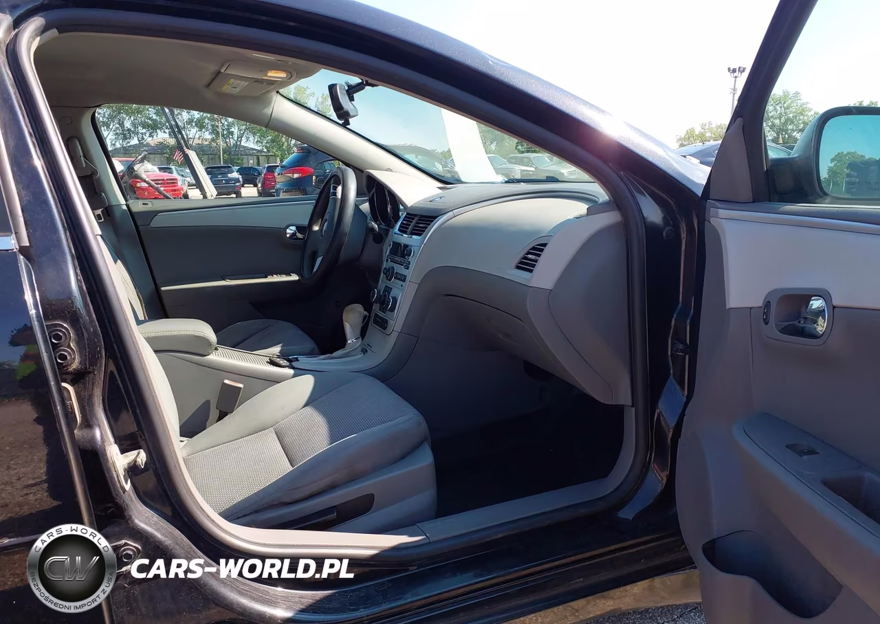 2011 Chevrolet Malibu Ls VIN:1G1ZB5E11BF175835 - 5