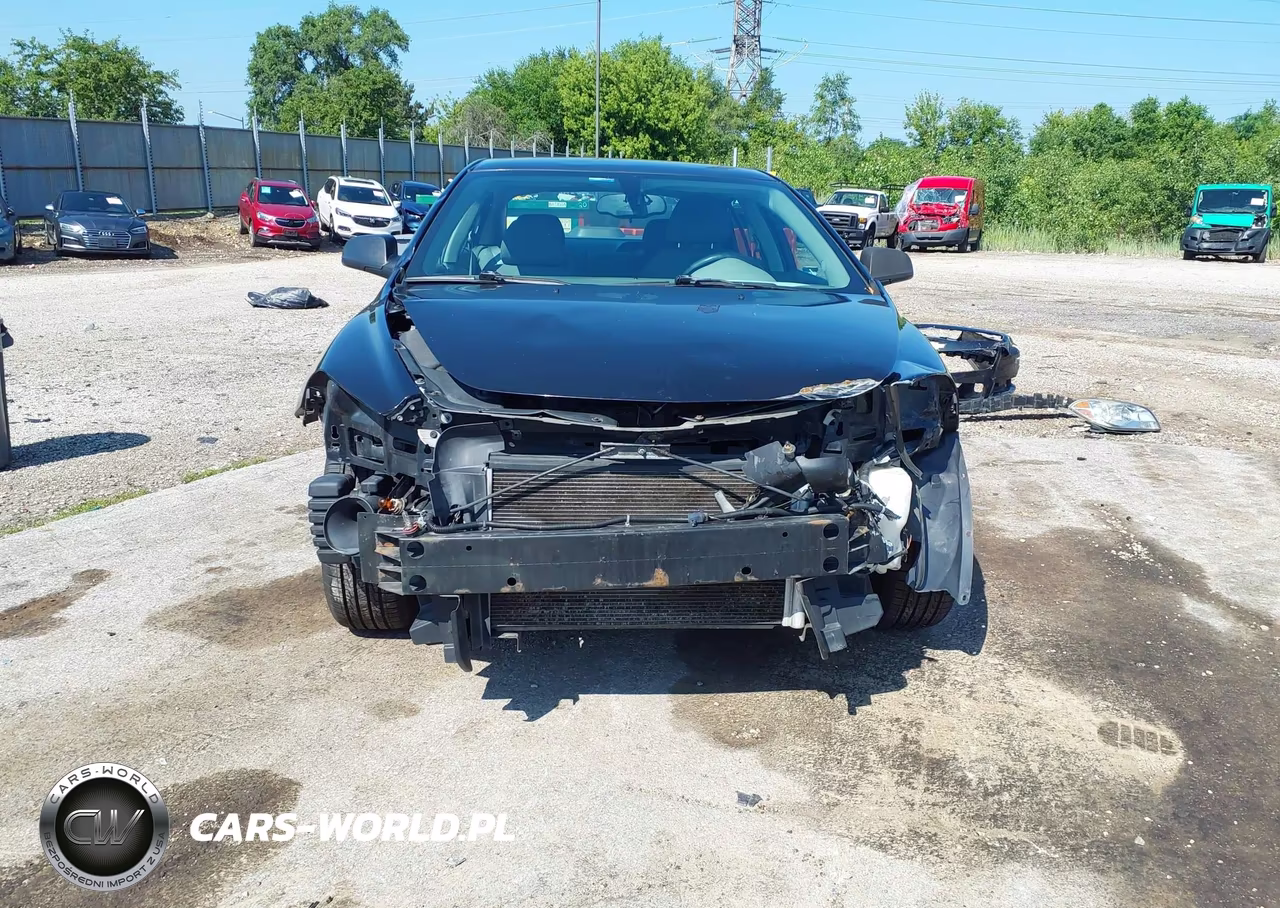 2011 Chevrolet Malibu Ls VIN:1G1ZB5E11BF175835 - 6