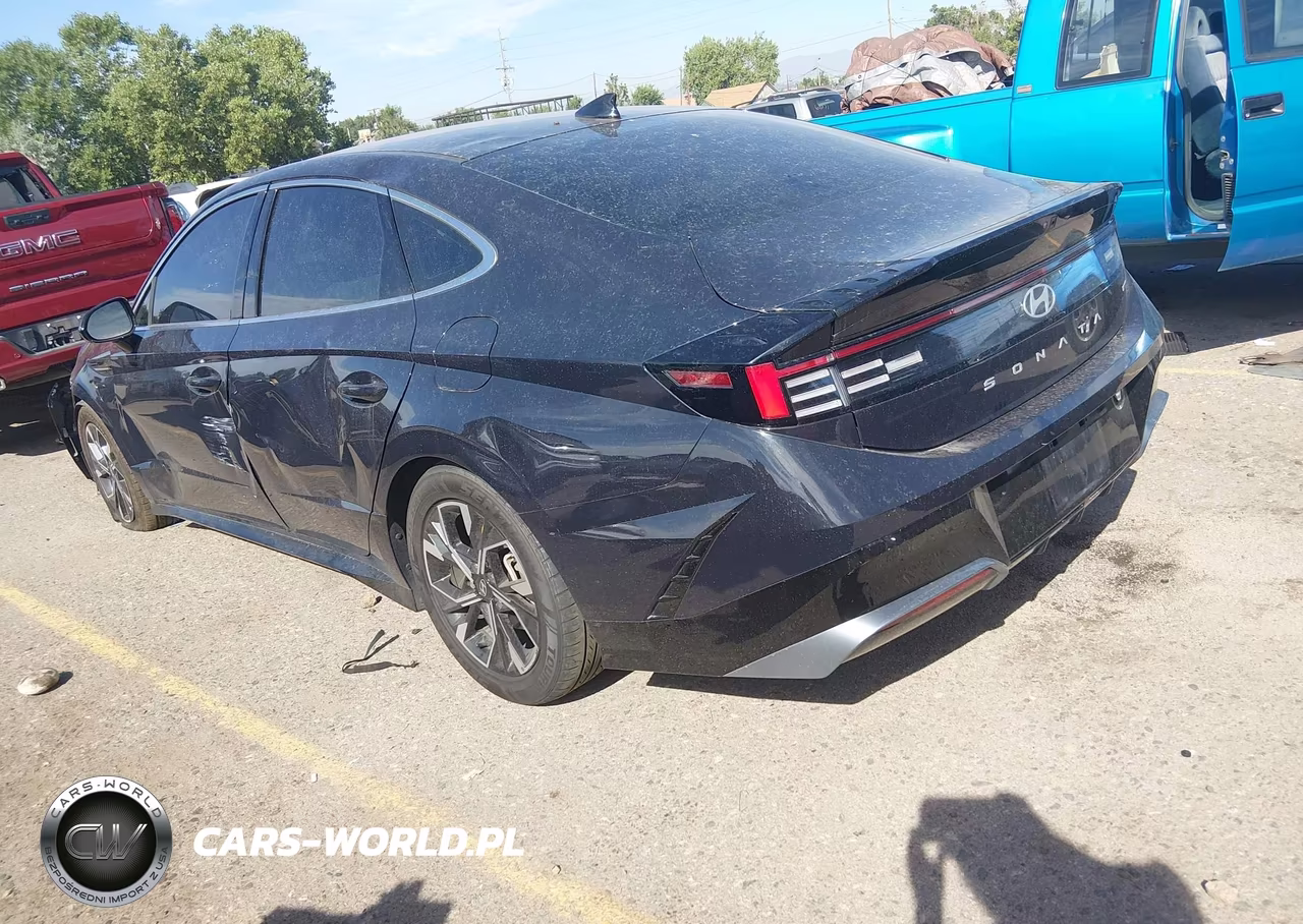 2024 Hyundai Sonata Sel VIN:KMHL64JA3RA374339 - 3
