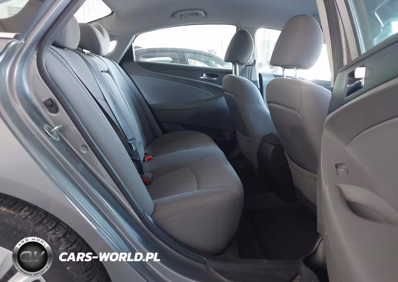 2013 Hyundai Sonata Gls VIN:5NPEB4AC5DH561884 - 8