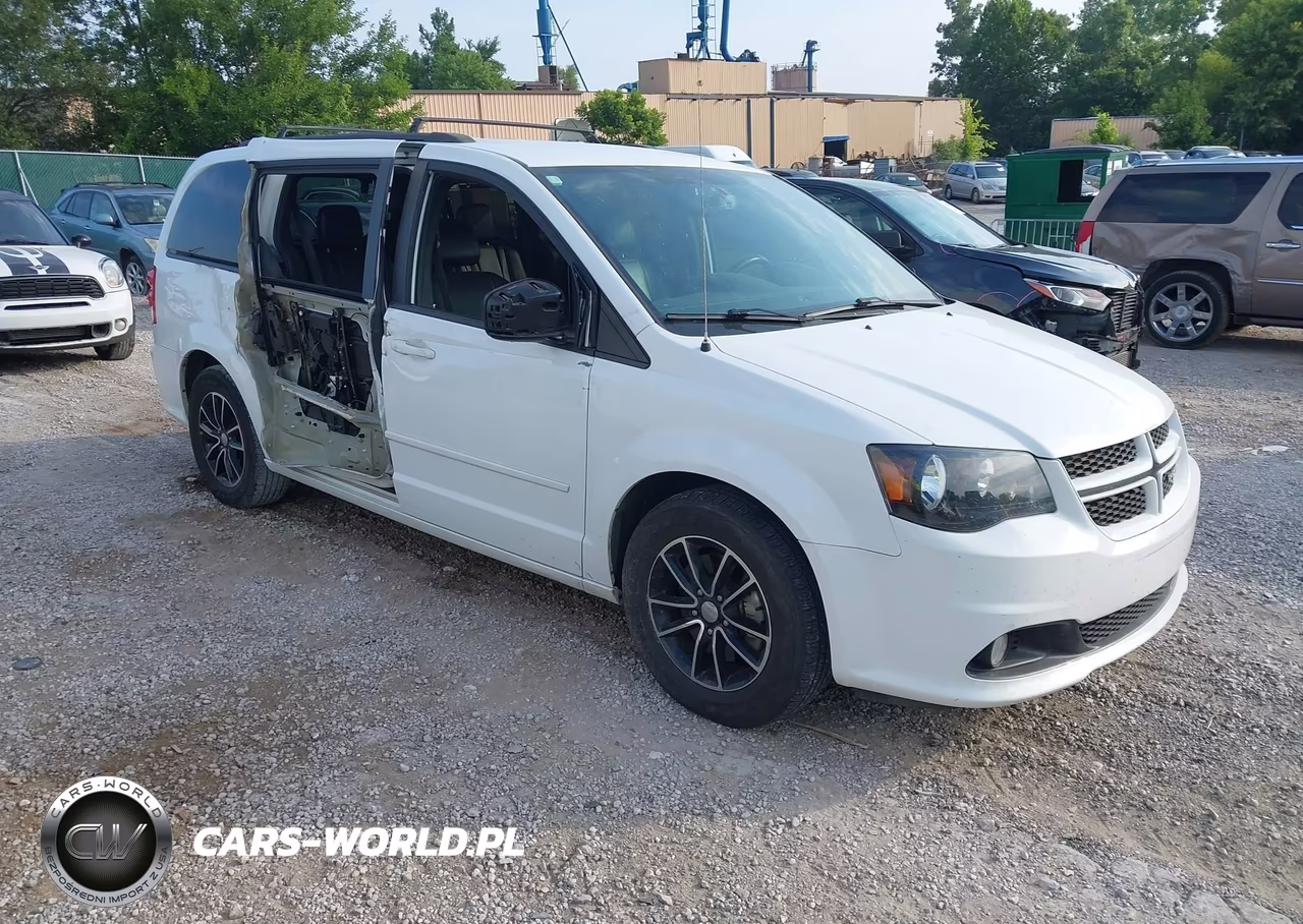 2017 Dodge Grand Caravan Gt VIN:2C4RDGEG3HR825087 - 1