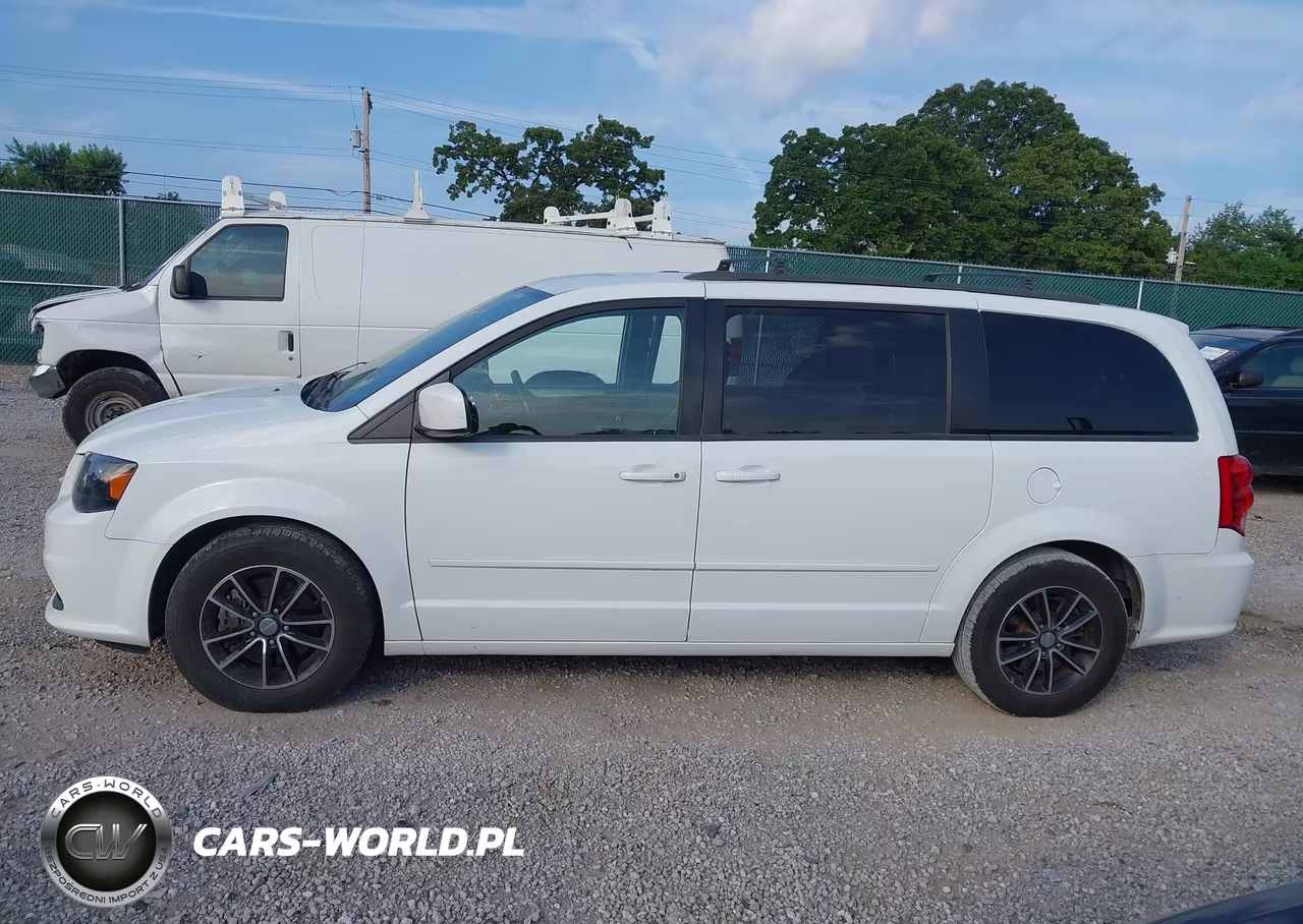 2017 Dodge Grand Caravan Gt VIN:2C4RDGEG3HR825087 - 14