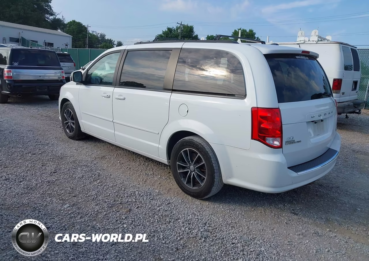 2017 Dodge Grand Caravan Gt VIN:2C4RDGEG3HR825087 - 3