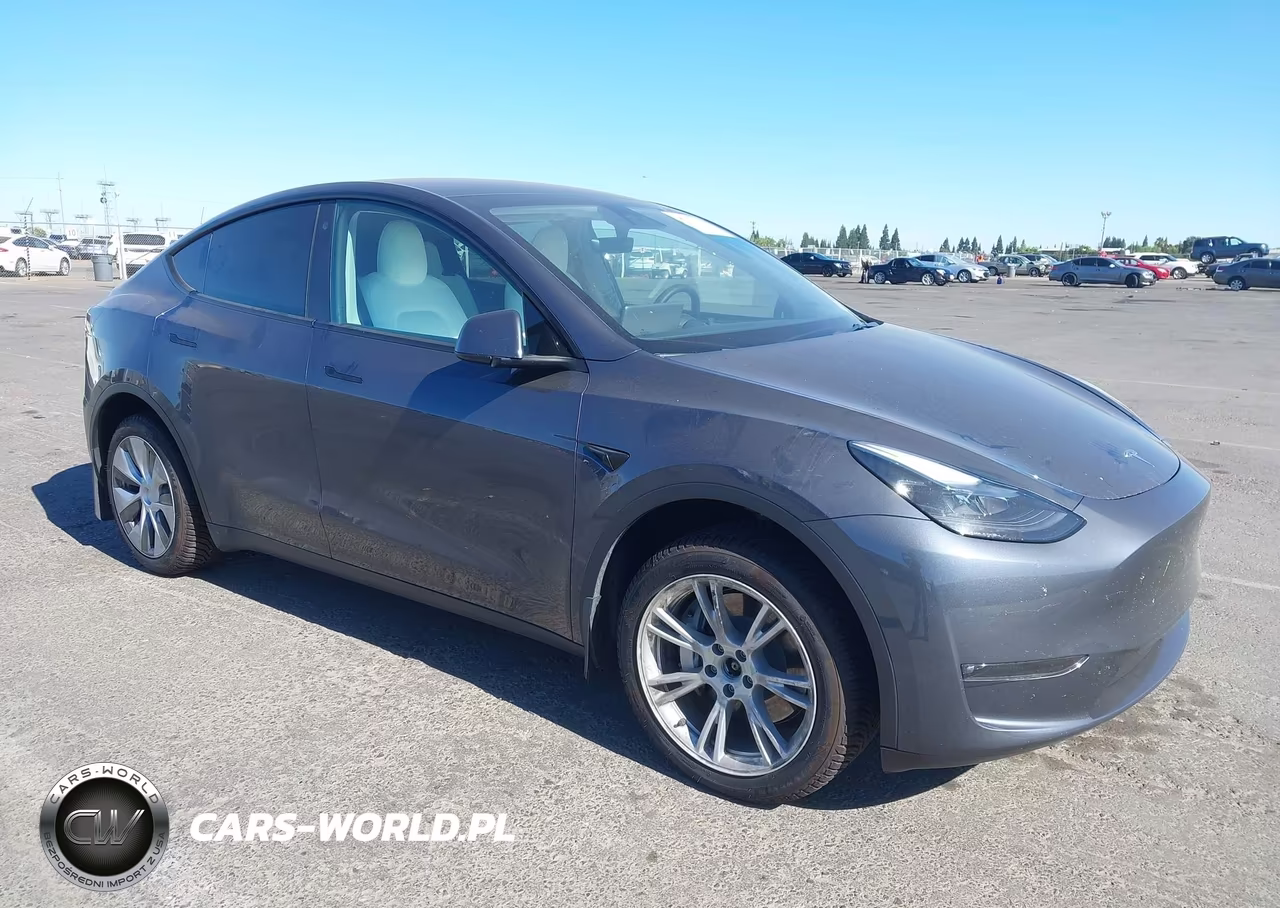 2023 Tesla Model Y Awd-Long Range Dual Motor All-Wheel Drive VIN:7SAYGAEE5PF640163 - 1