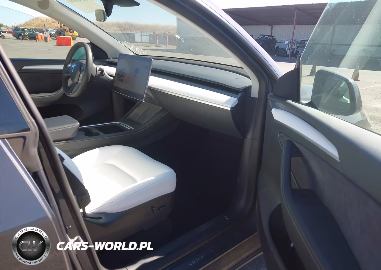 2023 Tesla Model Y Awd-Long Range Dual Motor All-Wheel Drive VIN:7SAYGAEE5PF640163 - 5