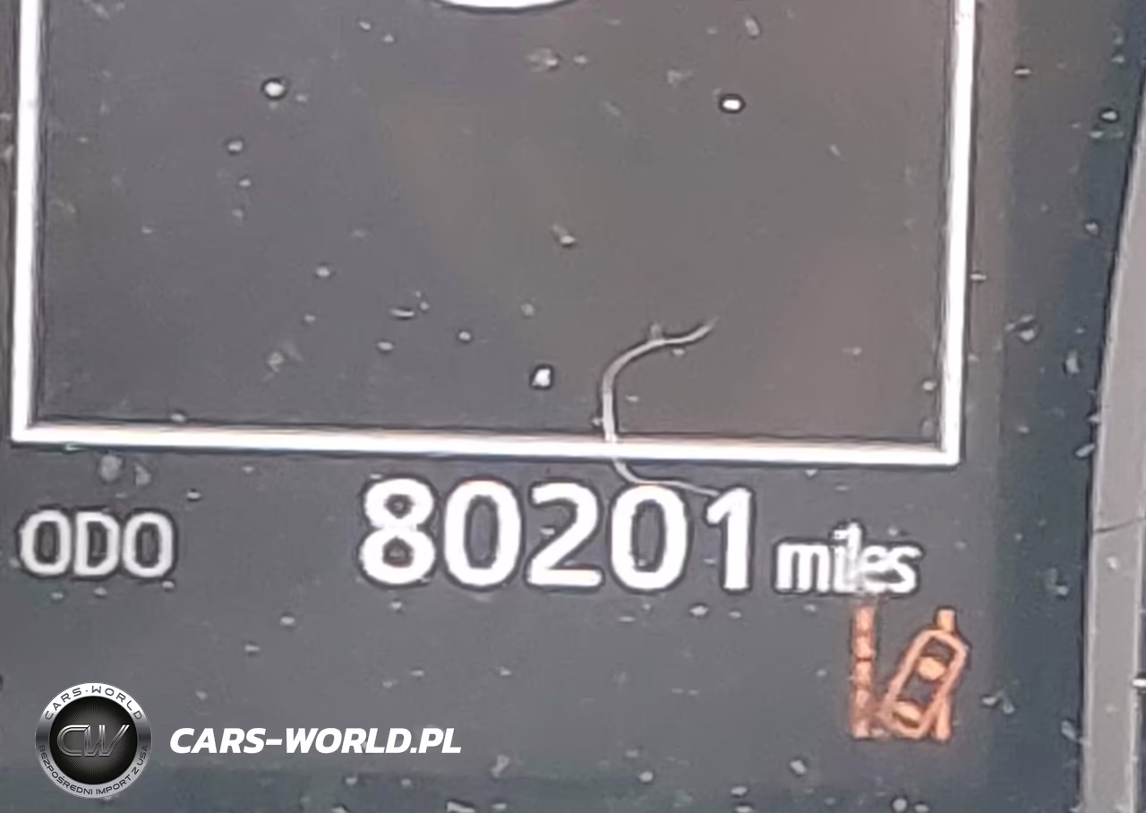 2020 Toyota Camry Se VIN:4T1G11AK0LU926165 - 16