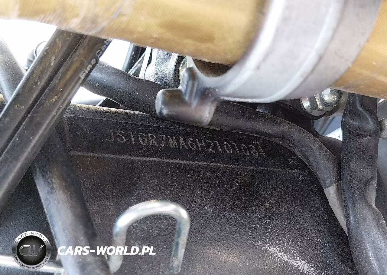 2017 Suzuki Gsx-R750 VIN:JS1GR7MA6H2101084 - 10