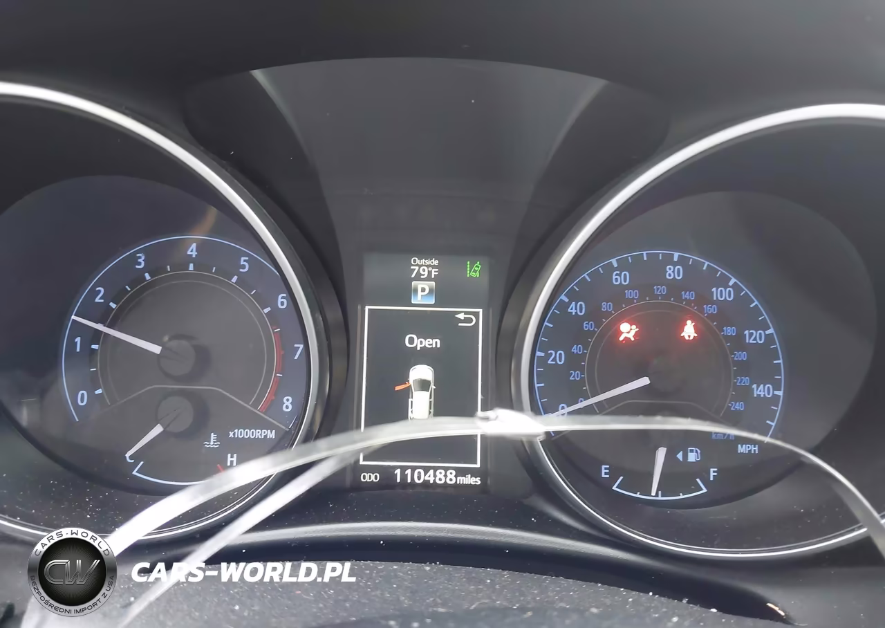 2018 Toyota Corolla Im VIN:JTNKARJE4JJ560468 - 7
