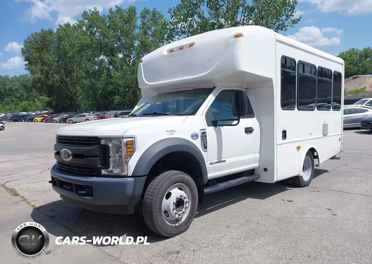 2018 Ford F-450 Chassis VIN:1FDAF4GTXJED05693 - 2