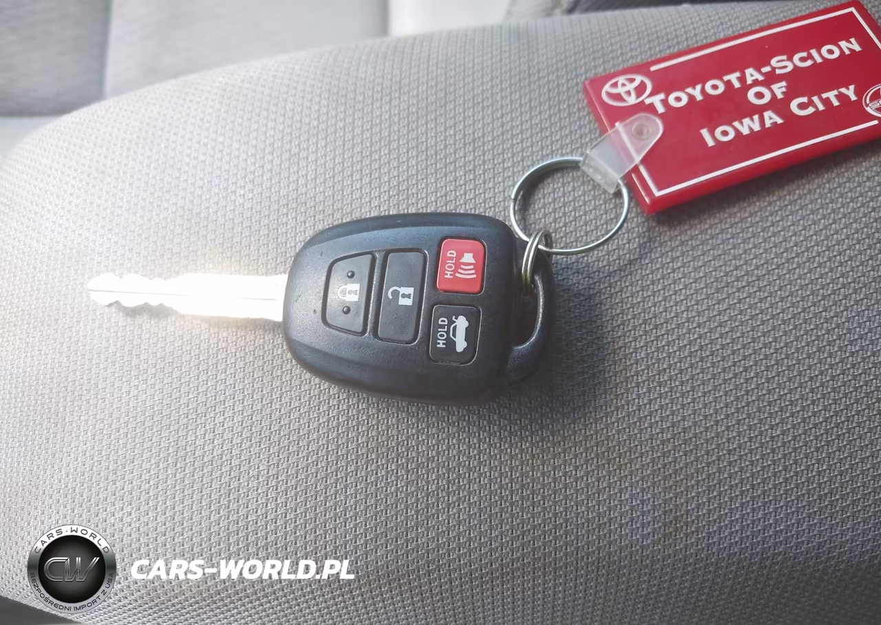 2014 Toyota Corolla Le VIN:5YFBURHE7EP170256 - 11