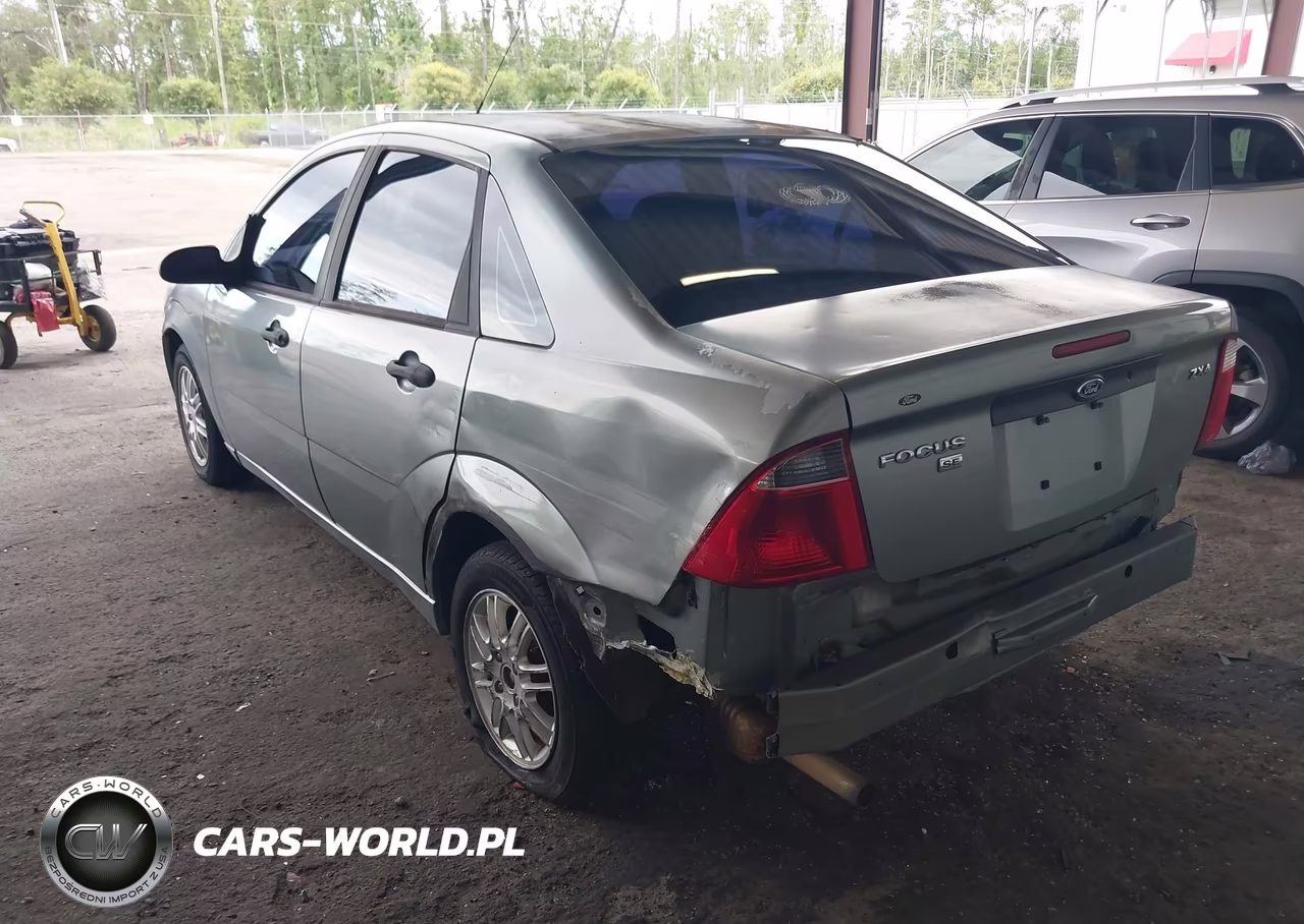 2006 Ford Focus Zx4 VIN:1FAHP34N36W128296 - 3