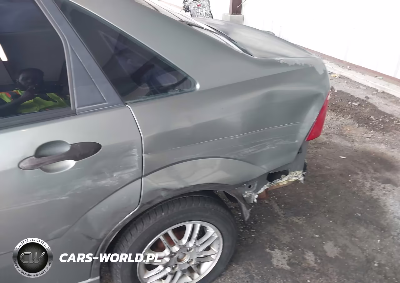 2006 Ford Focus Zx4 VIN:1FAHP34N36W128296 - 6