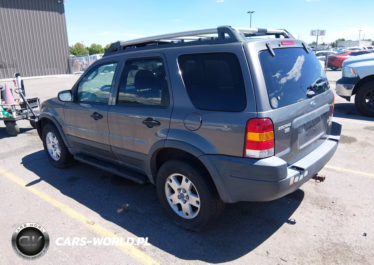 2003 Ford Escape Xlt VIN:1FMCU931X3KA79174 - 3