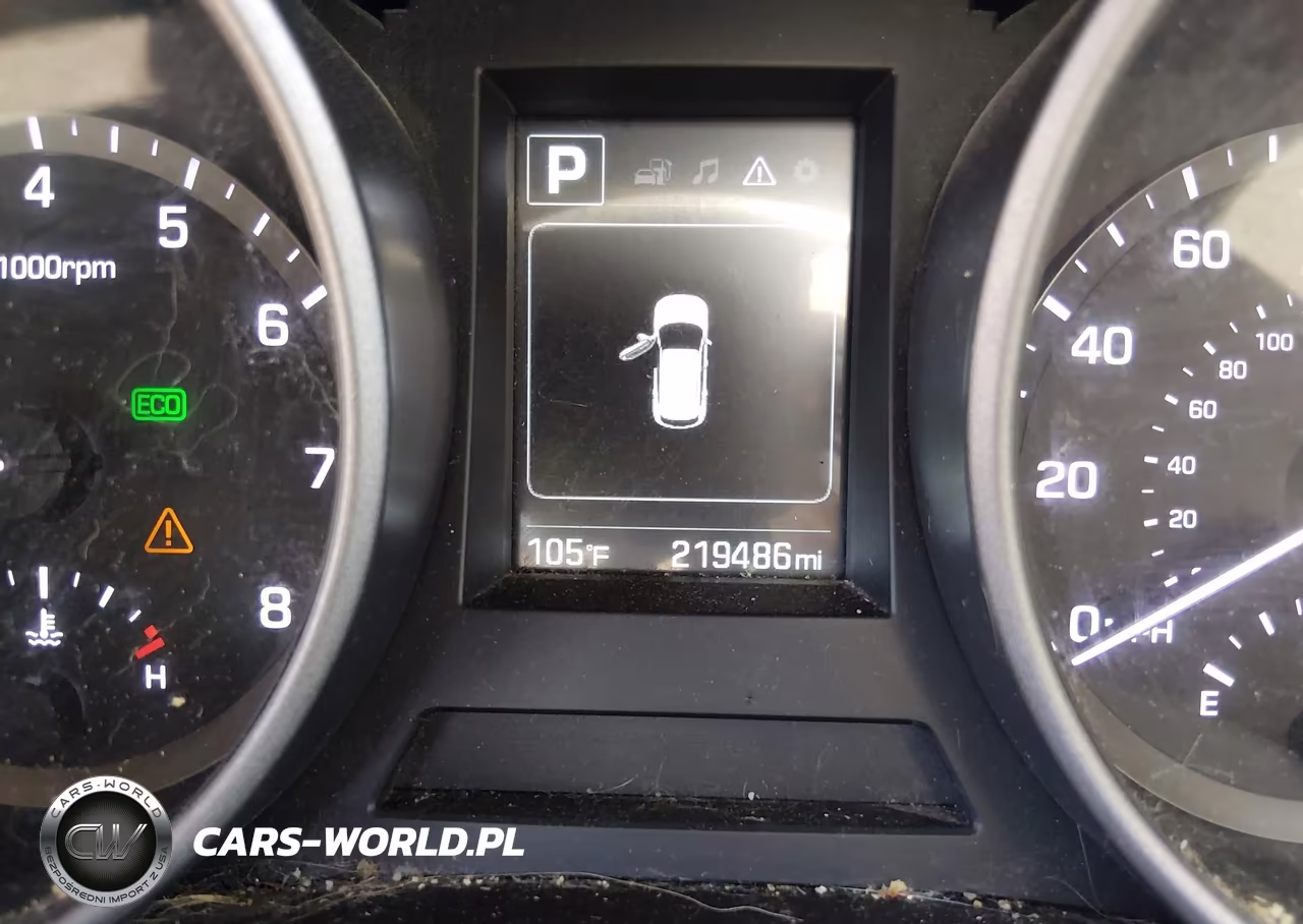 2017 Hyundai Santa Fe Sport 2.4L VIN:5NMZU3LB2HH013726 - 15