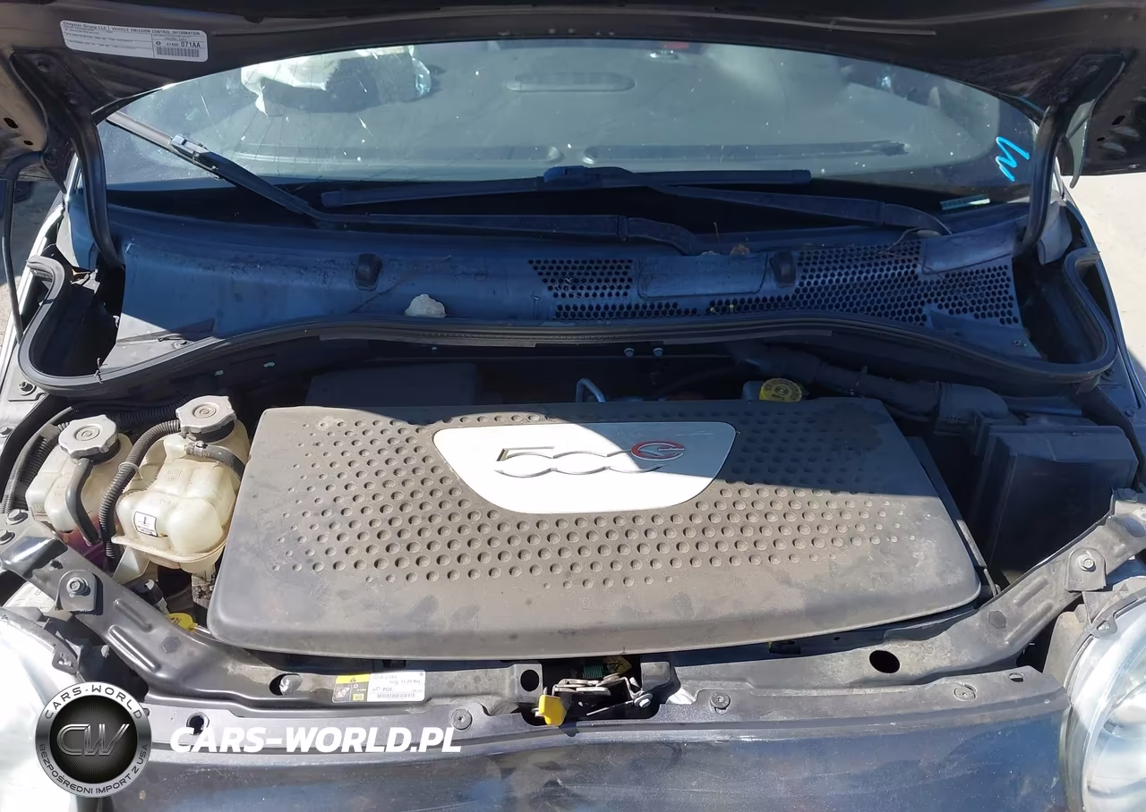 2014 Fiat 500E Battery Electric VIN:3C3CFFGEXET175872 - 10
