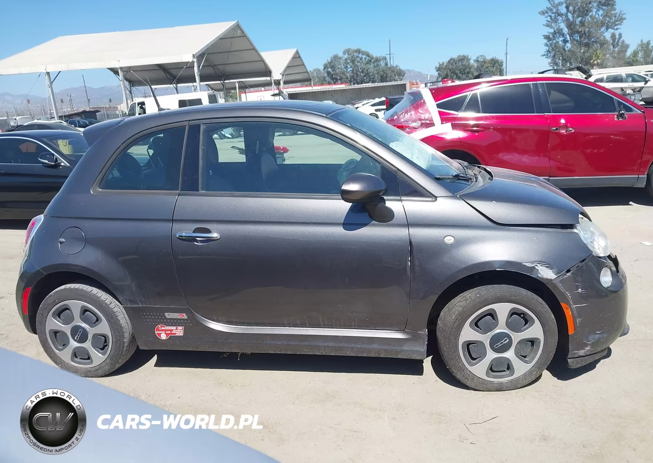 2014 Fiat 500E Battery Electric VIN:3C3CFFGEXET175872 - 13