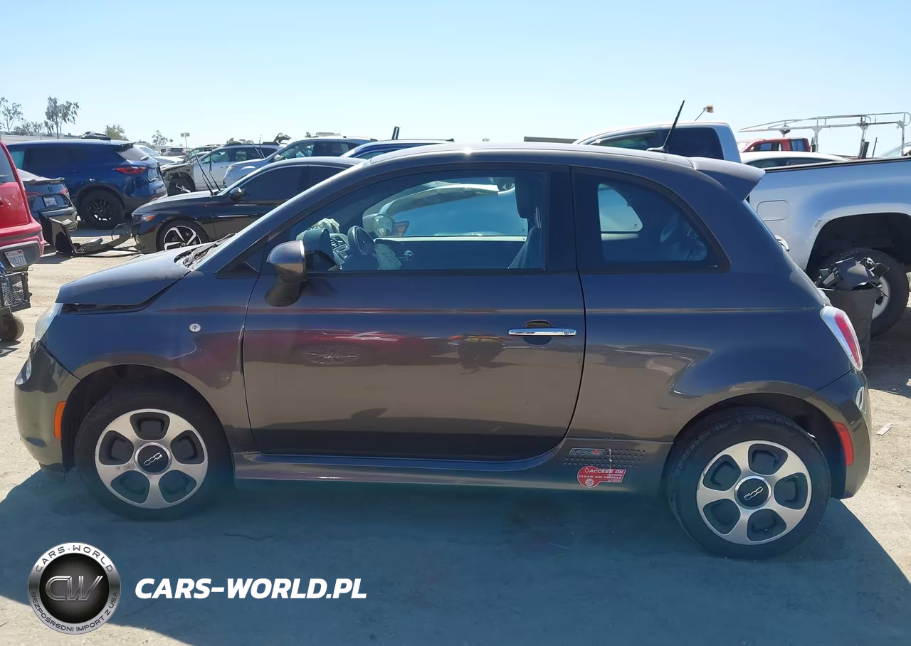 2014 Fiat 500E Battery Electric VIN:3C3CFFGEXET175872 - 14