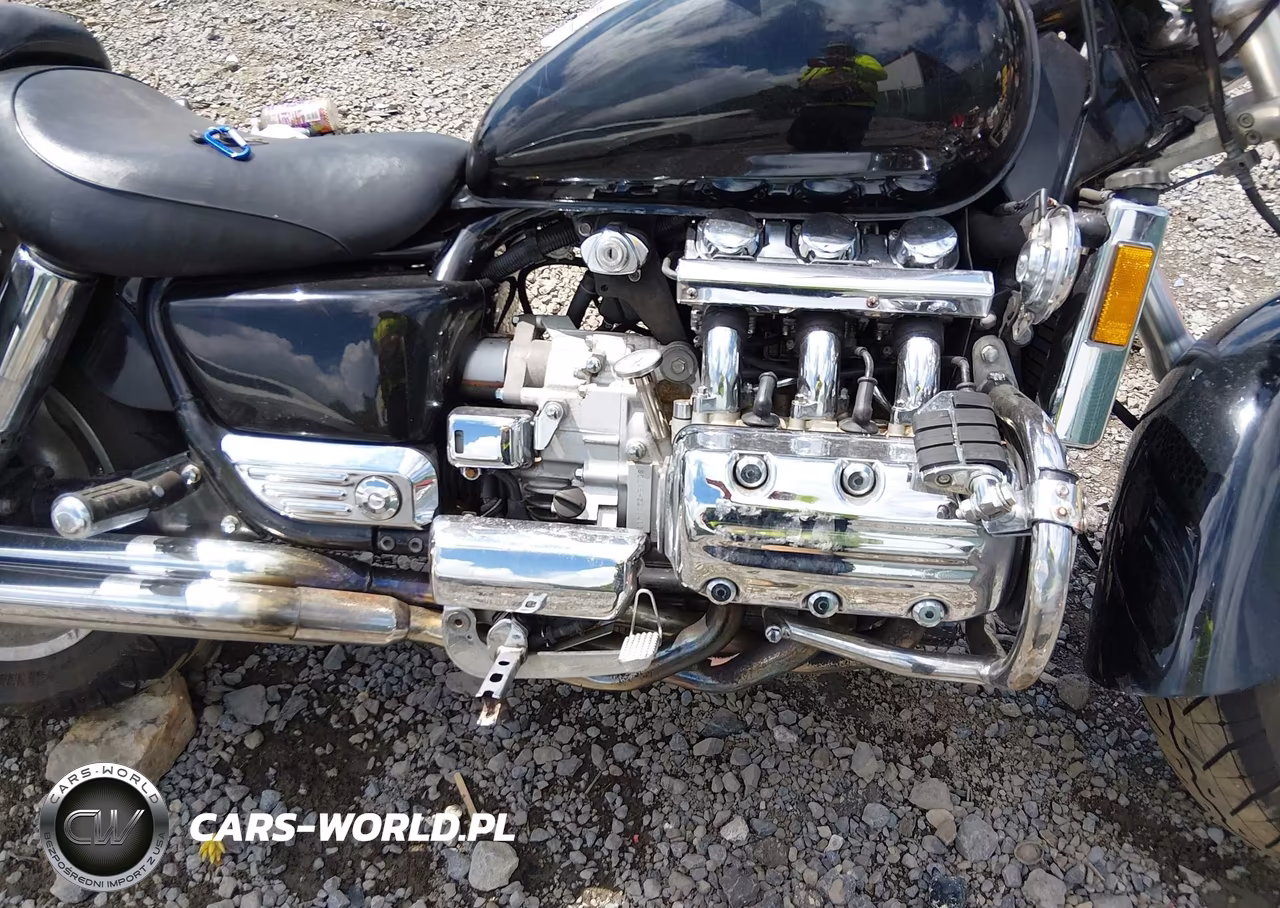 2000 Honda Gl1500 C-2 VIN:1HFSC3405YA301094 - 8